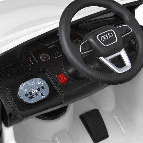 Детский электромобиль с пультом управления Audi Q7 с пультом управления