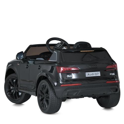 Дитячий електромобіль Bambi Audi Q7, чорний