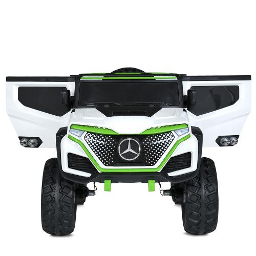 Дитячий повнопривідний електромобіль Bambi Mercedes-Benz 4х4 FOTURE, білий