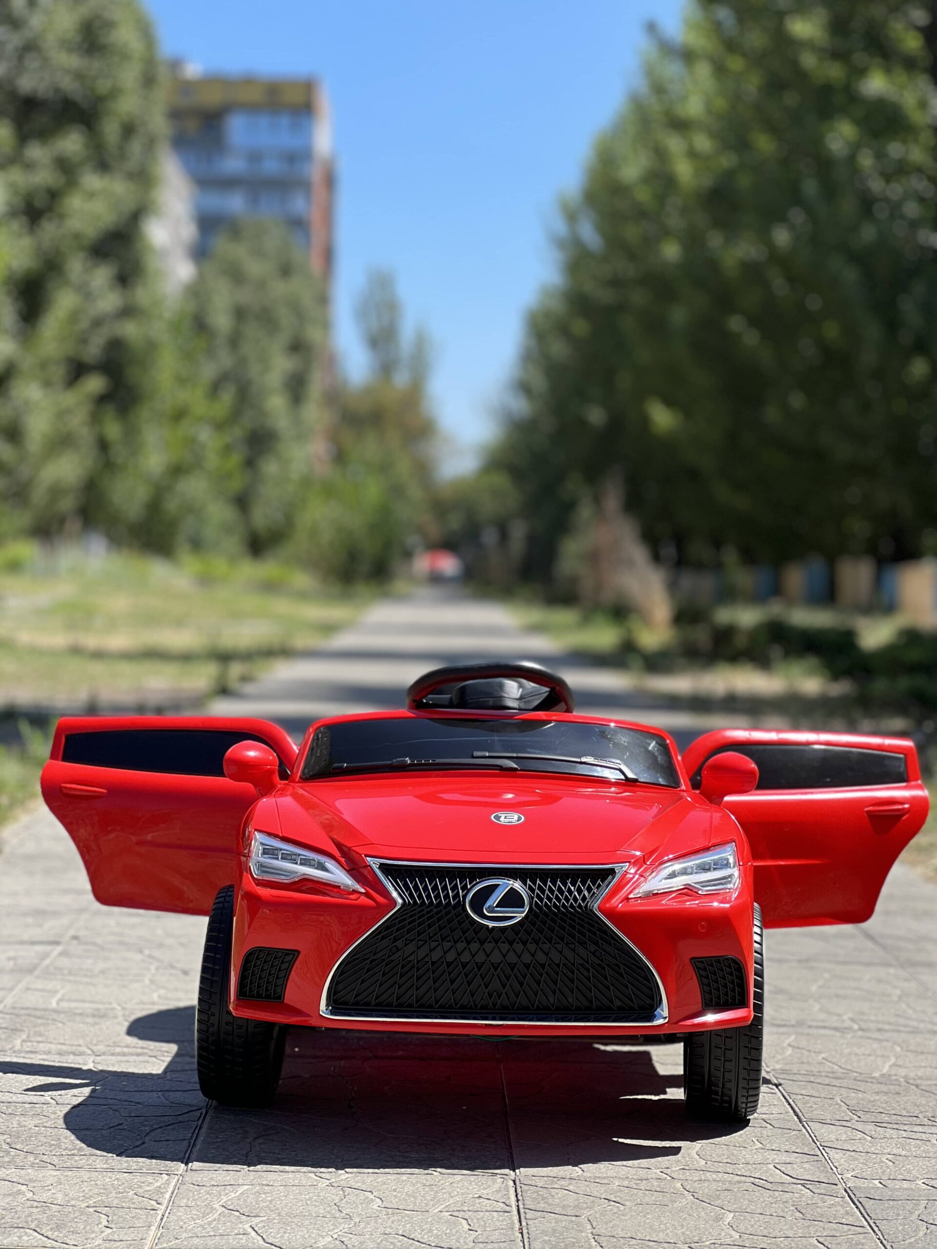 Дитячий повнопривідний електромобіль Bambi Lexus, червоний