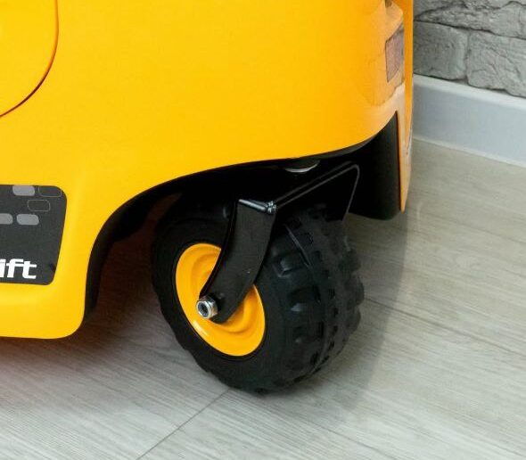 Дитячий електротранспорт Навантажувач Bambi FORKLIFT MX 638 (MP3) з вантажними вилами та багажником, жовтий