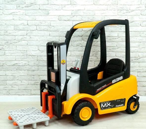 Дитячий електротранспорт Навантажувач Bambi FORKLIFT MX 638 (MP3) з вантажними вилами та багажником, жовтий