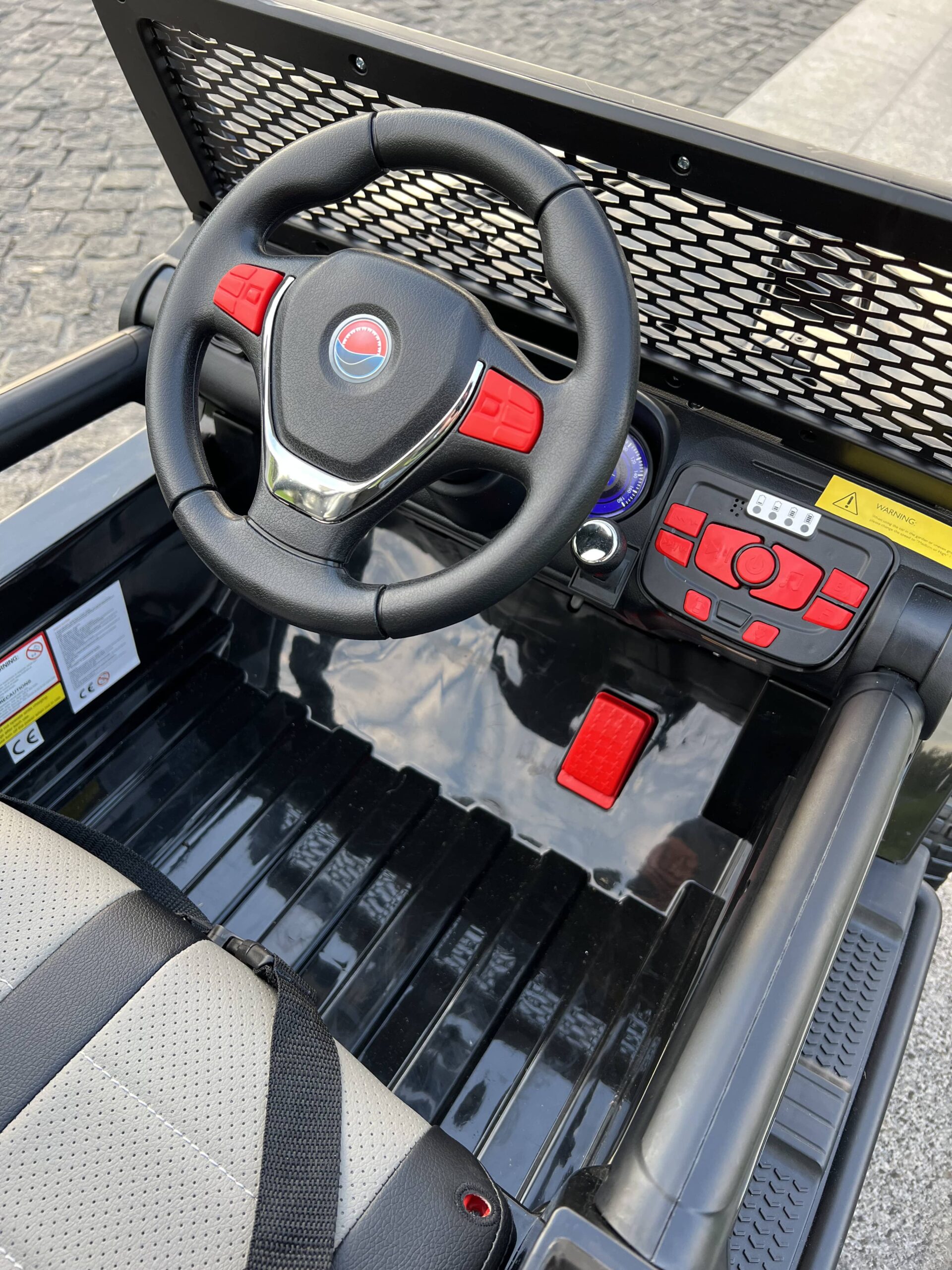 Дитячий повнопривідний електромобіль Bambi Jeep Sunshine Fire з багажником та ручкою для транспортування, чорний
