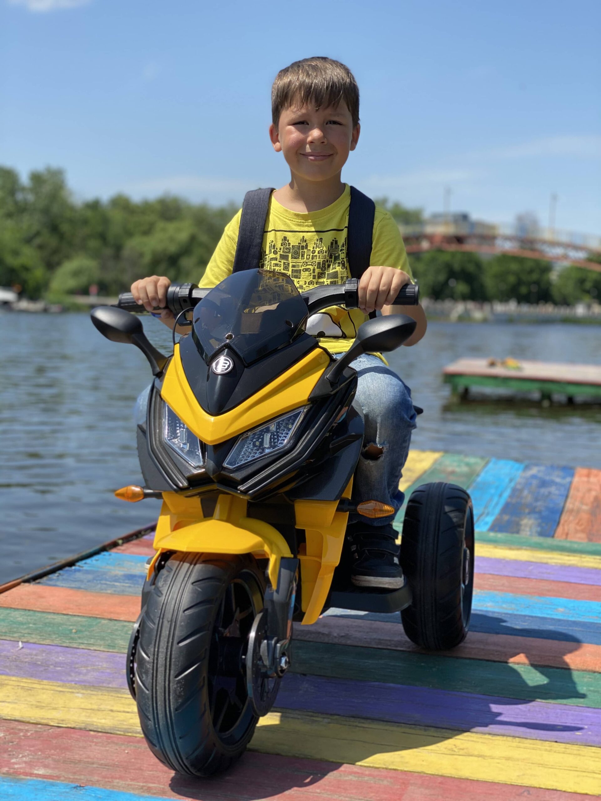 Дитячий електромотоцикл Bambi Racer BMW COMFORT триколісний