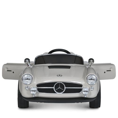 Дитячий повнопривідний електромобіль Bambi Mercedes-Benz 300 SL Gullwing (MP3), білий