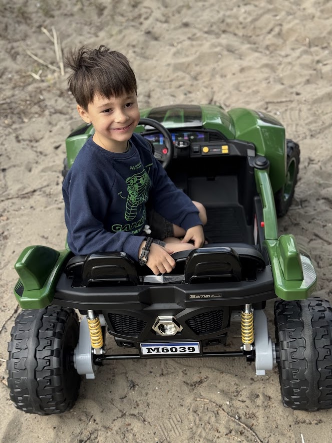 Дитячий електромобіль Bambi Buggy Dune Racing (MP3), зелений