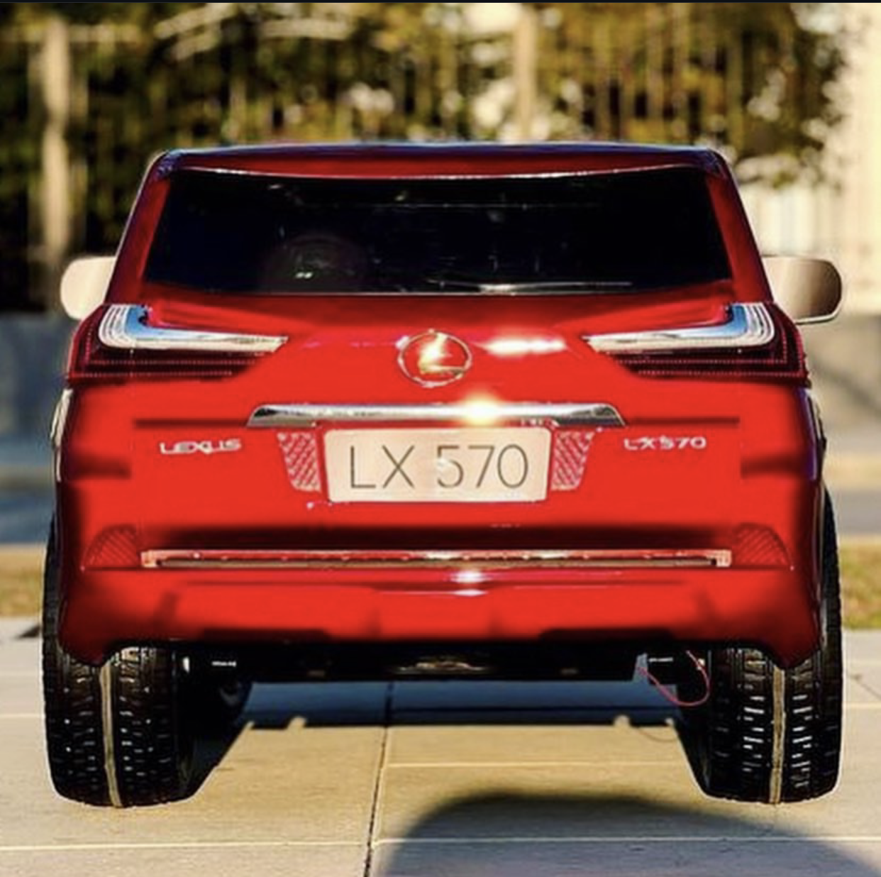 Дитячий електромобіль Bambi LEXUS LX570 4x4, з автофарбуванням червоний