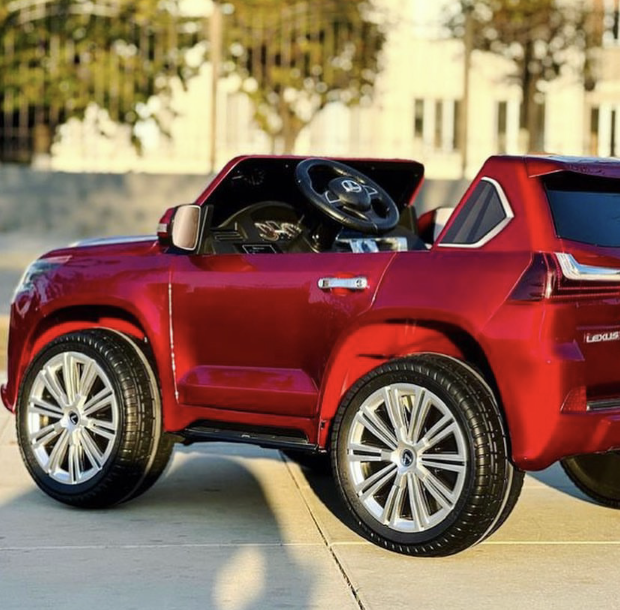 Дитячий електромобіль Bambi LEXUS LX570 4x4, з автофарбуванням червоний