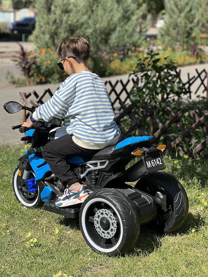 Дитячий мотоцикл Bambi BMW з трьома колесами,синій